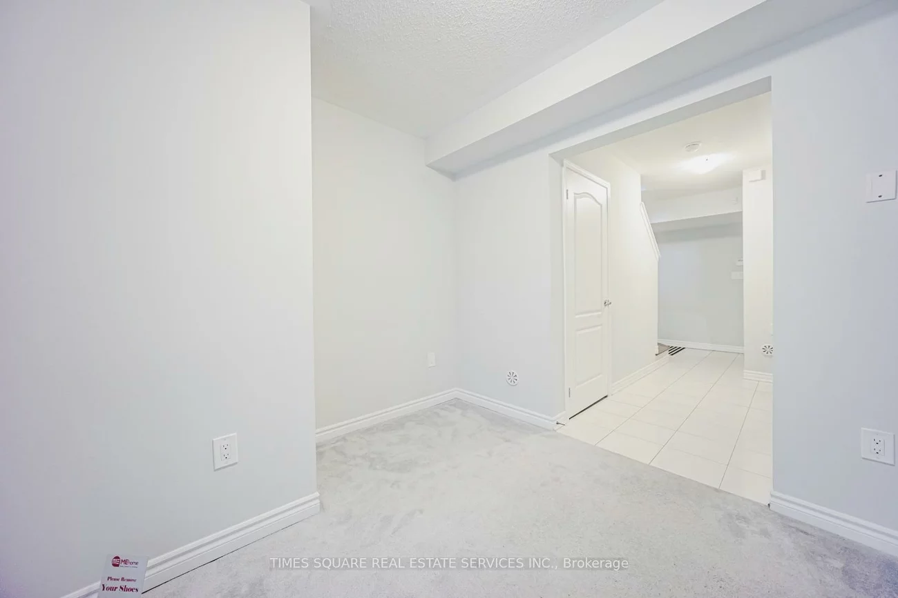 10, Stocks, Rural Aurora, Aurora