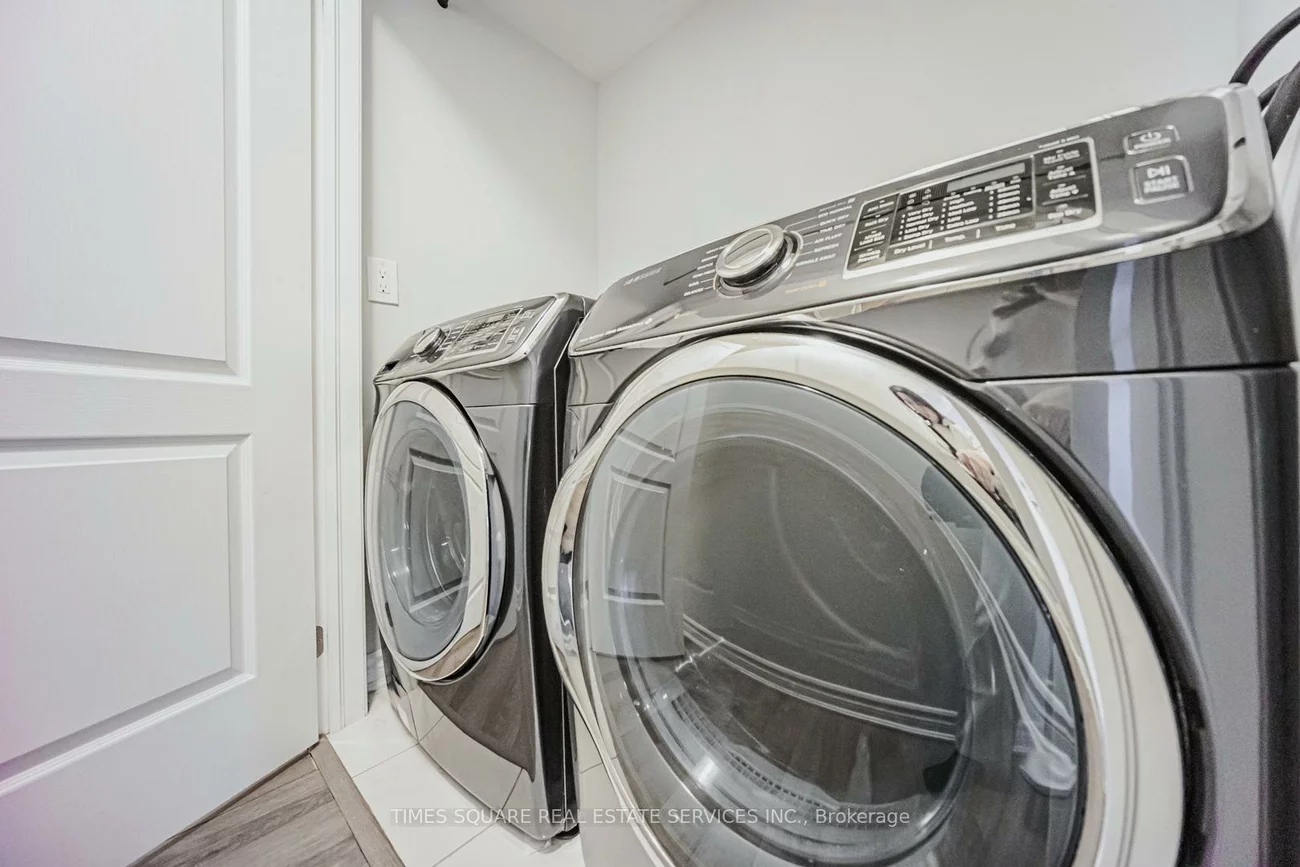 10, Stocks, Rural Aurora, Aurora