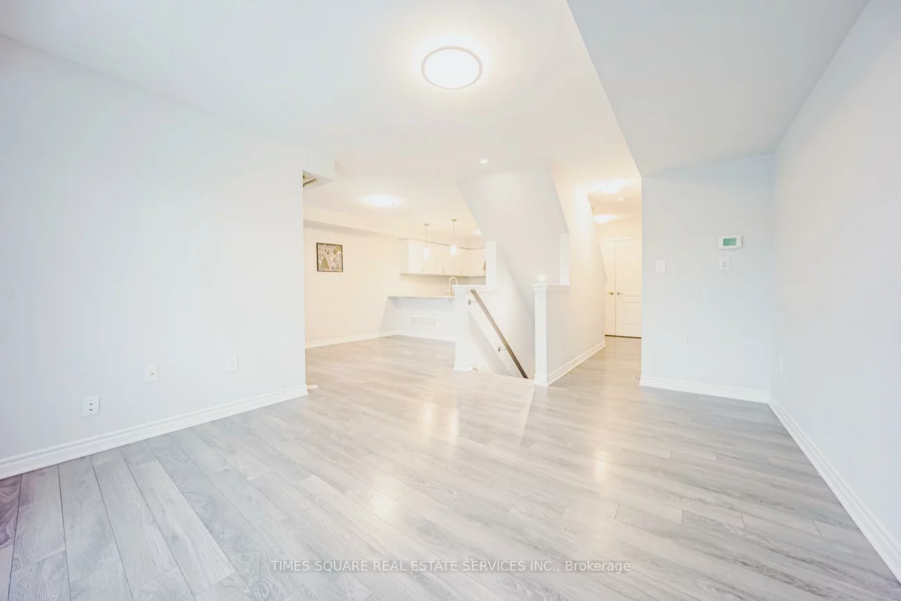 10, Stocks, Rural Aurora, Aurora