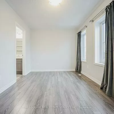 10, Stocks, Rural Aurora, Aurora