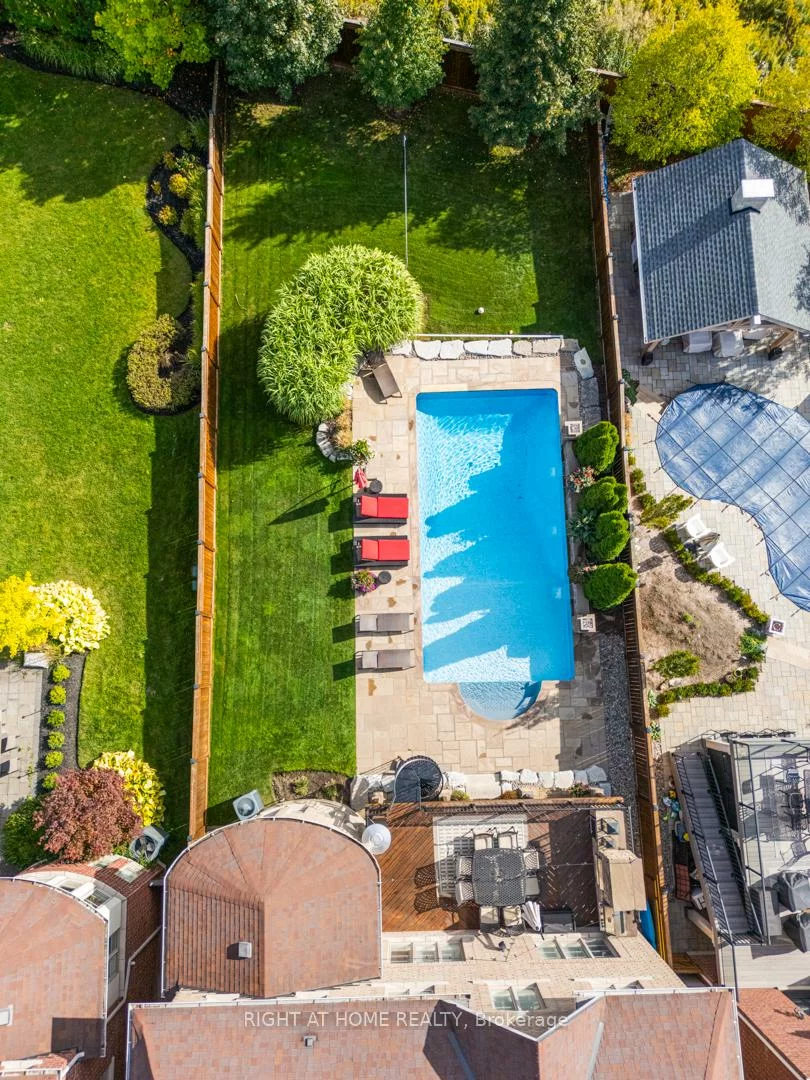 126, Vines, Bayview Southeast, Aurora