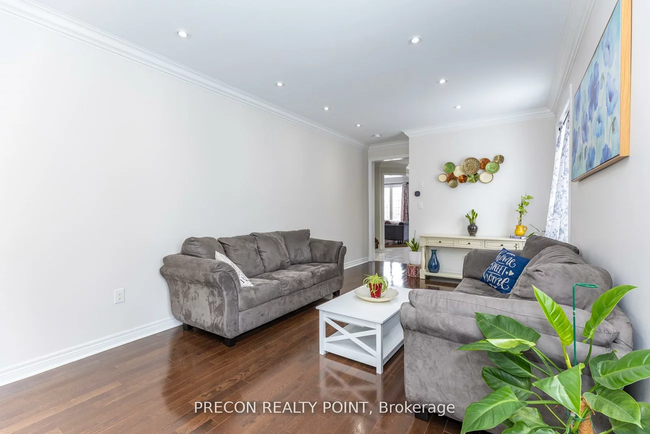 109, Roy Harper, Rural Aurora, Aurora