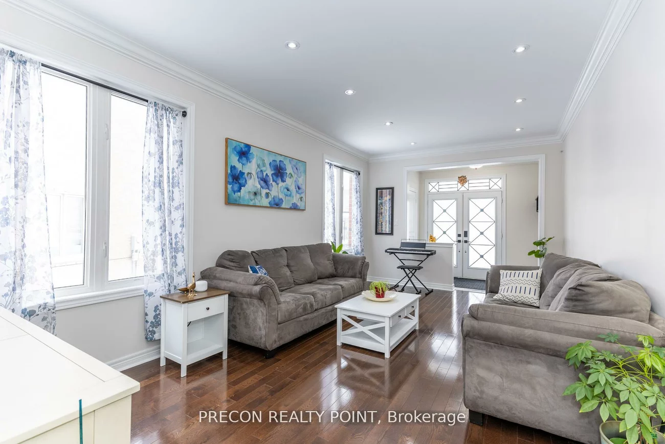 109, Roy Harper, Rural Aurora, Aurora