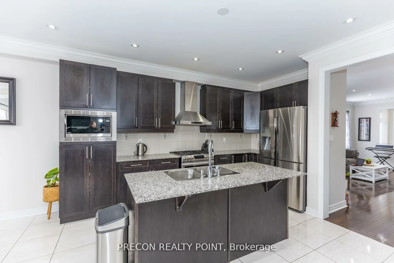 109, Roy Harper, Rural Aurora, Aurora