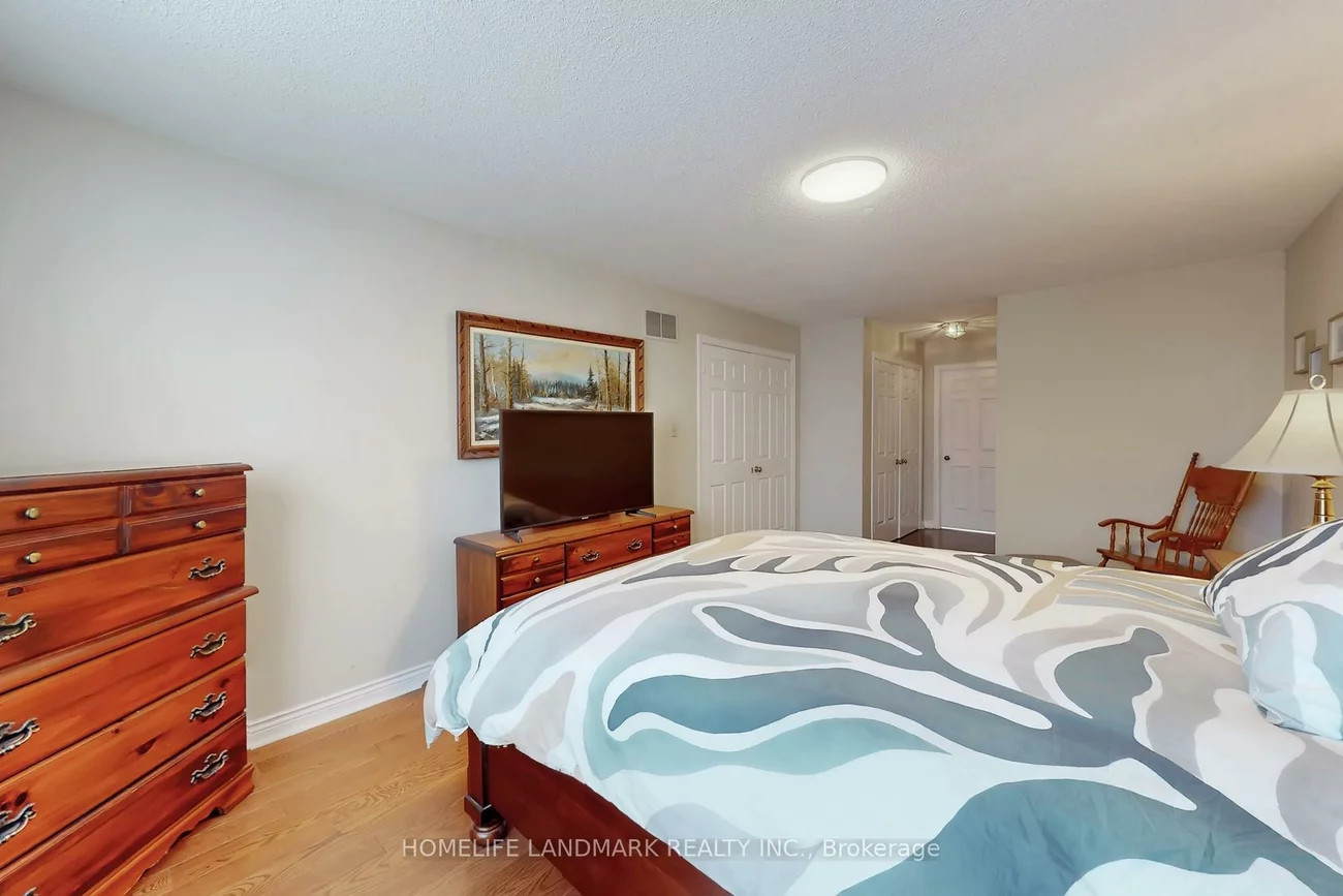 16, Willis, Aurora Highlands, Aurora