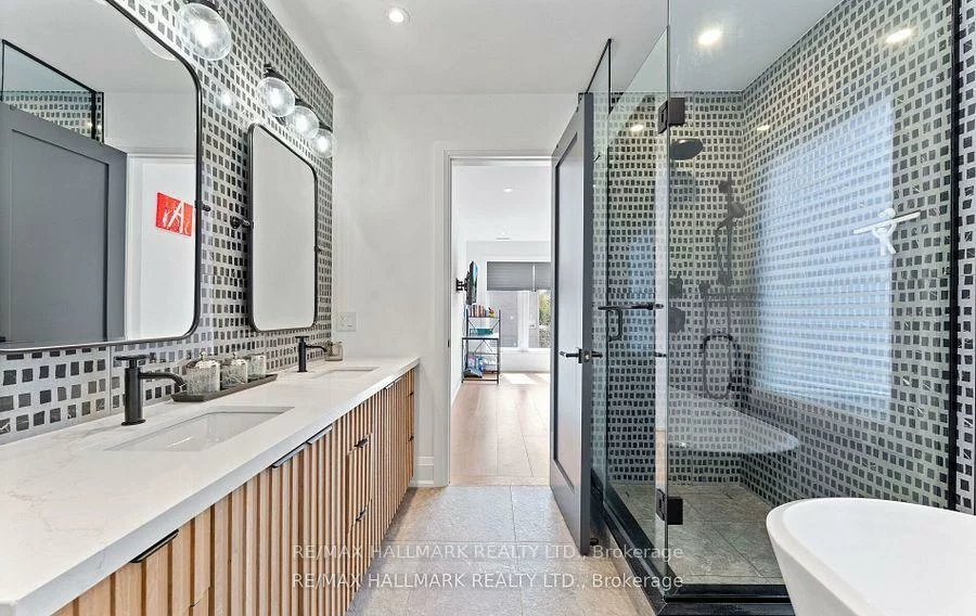 88, Cosford, Bayview Northeast, Aurora