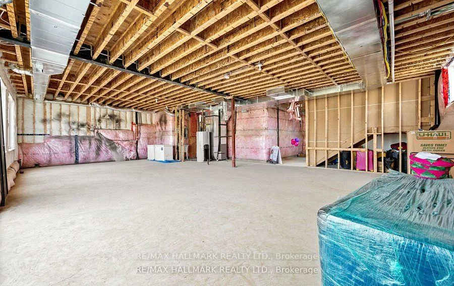 119, Pointon, Bayview Northeast, Aurora