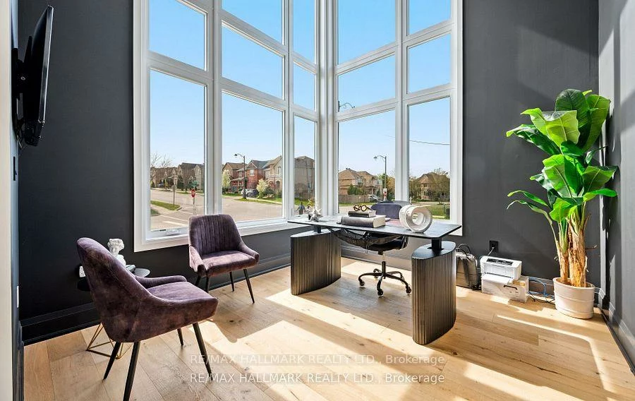 119, Pointon, Bayview Northeast, Aurora