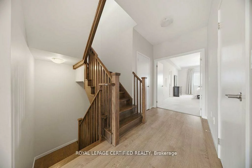 240, Elyse, Bayview Northeast, Aurora