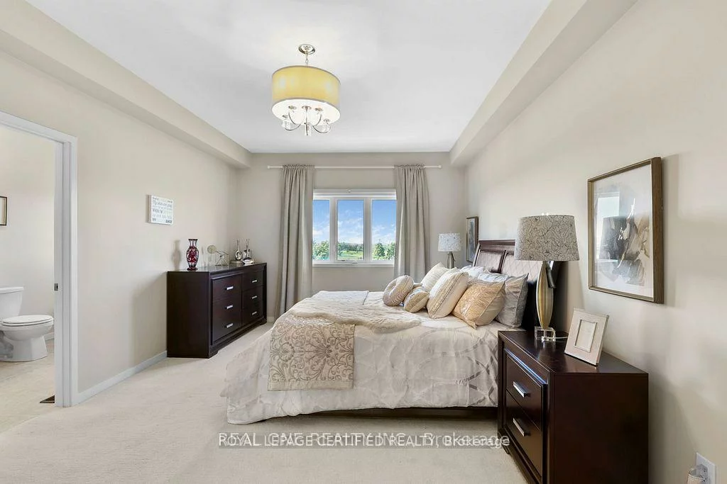 240, Elyse, Bayview Northeast, Aurora