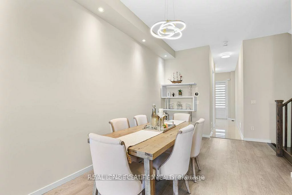 240, Elyse, Bayview Northeast, Aurora