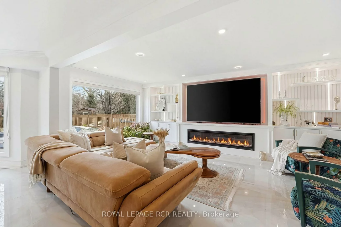 369, Kennedy, Aurora Highlands, Aurora