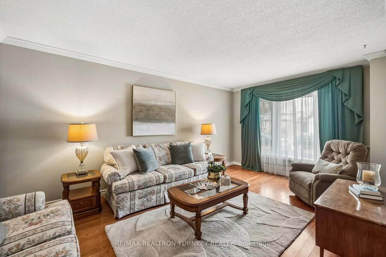 91, Batson, Aurora Village, Aurora