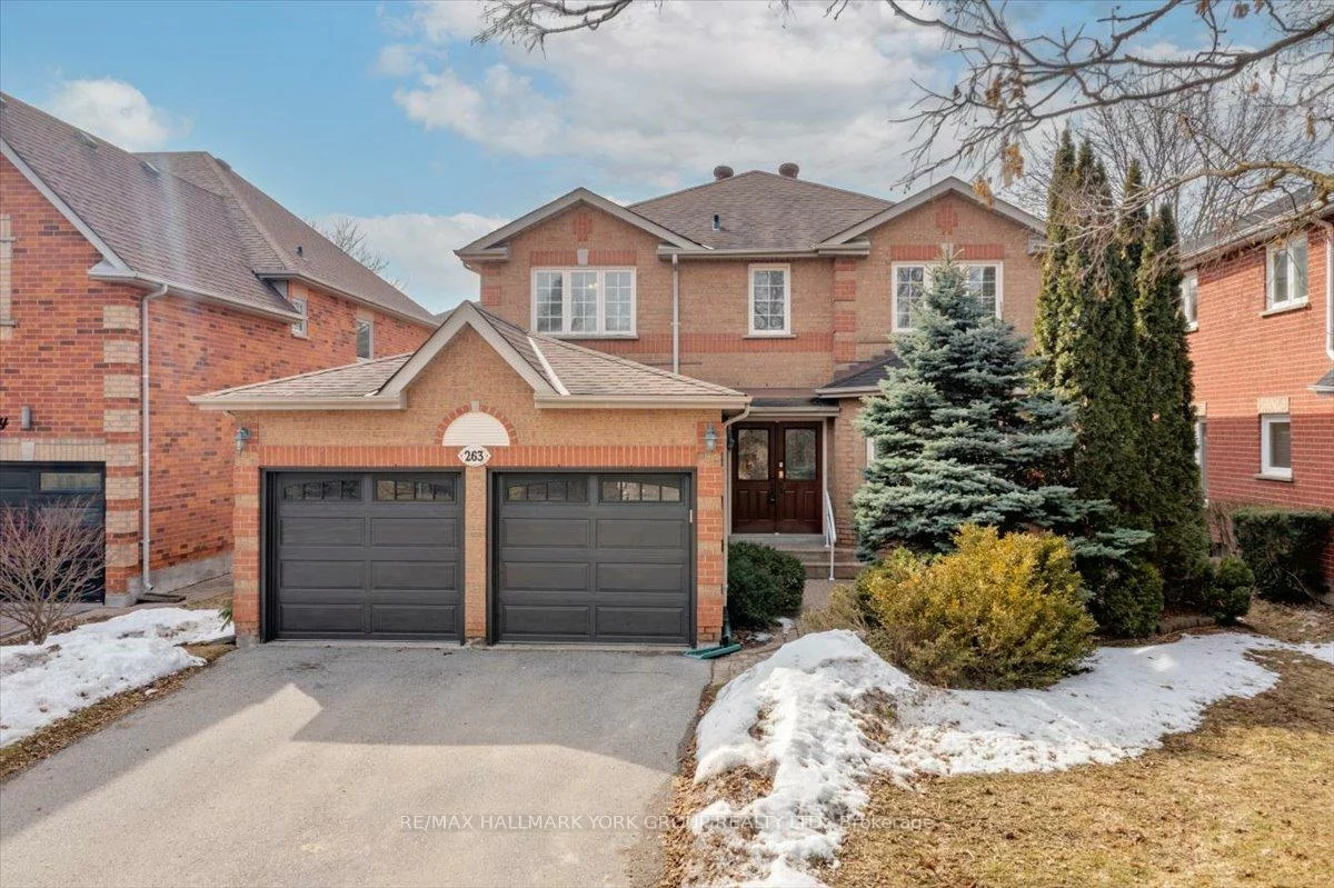 263, McClellan, Aurora Highlands, Aurora