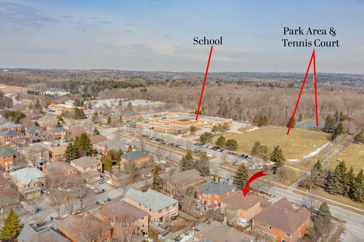 263, McClellan, Aurora Highlands, Aurora