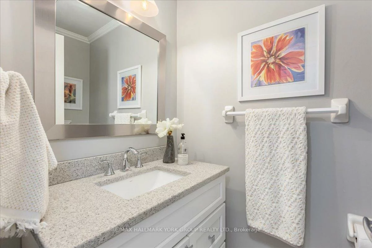 263, McClellan, Aurora Highlands, Aurora