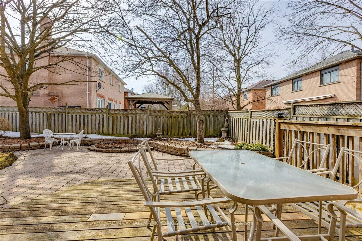 263, McClellan, Aurora Highlands, Aurora