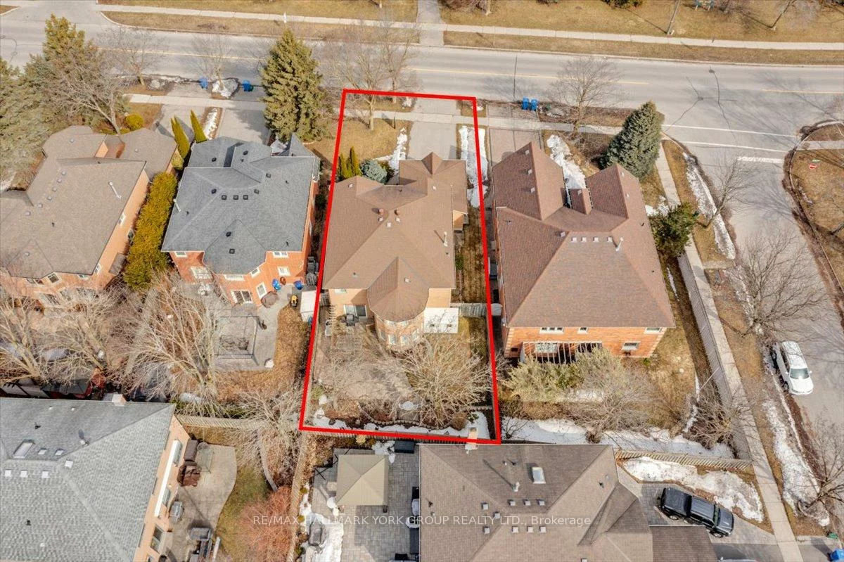 263, McClellan, Aurora Highlands, Aurora