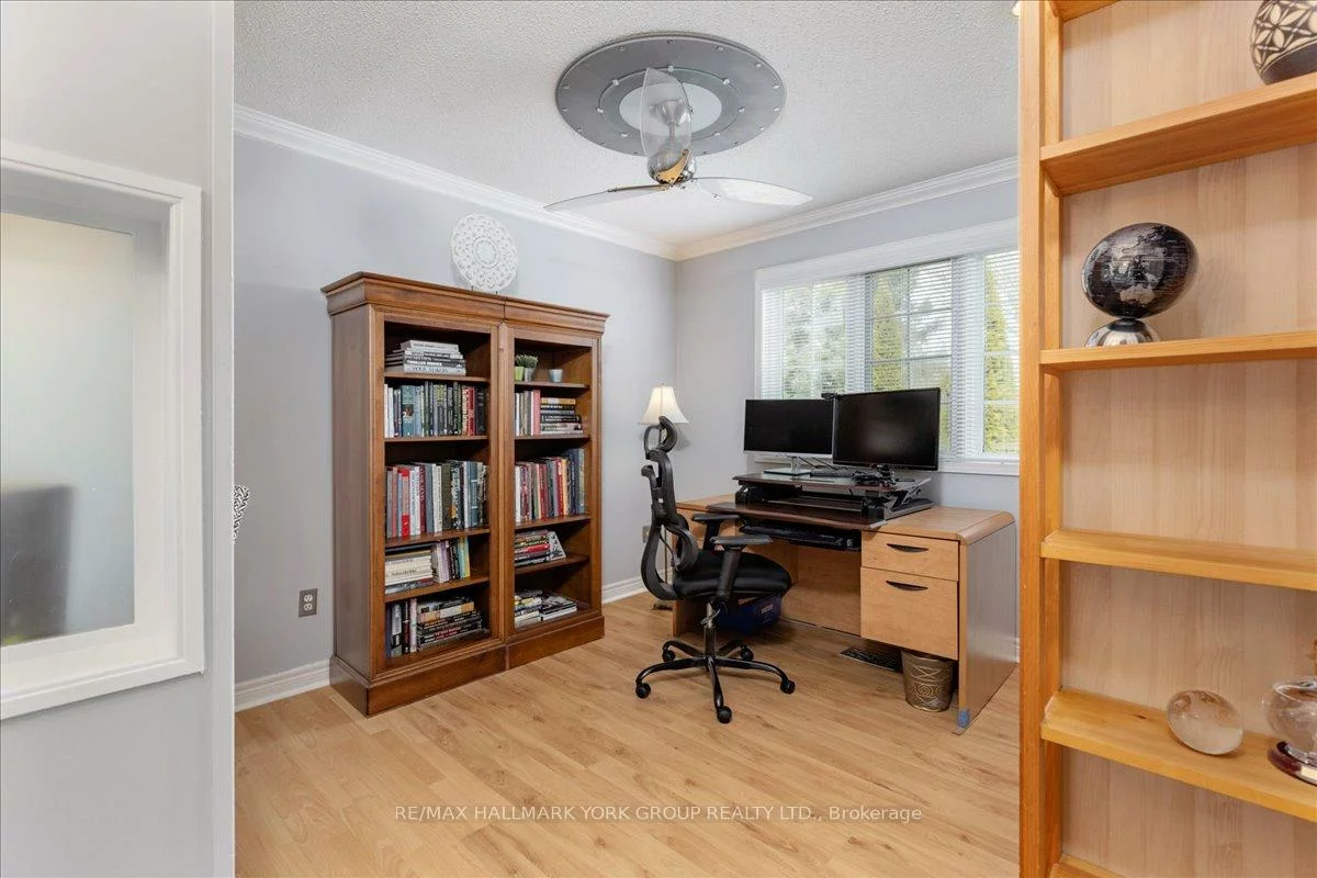 263, McClellan, Aurora Highlands, Aurora