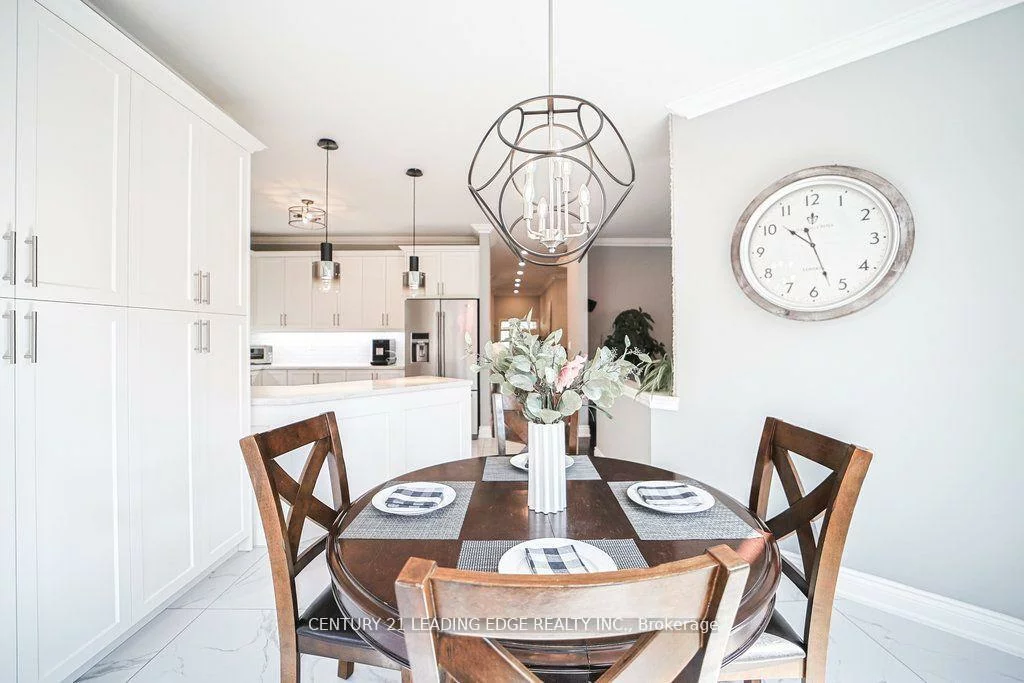 204, Ivy Jay, Bayview Northeast, Aurora