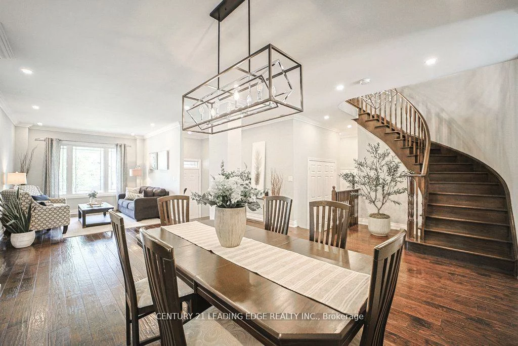 204, Ivy Jay, Bayview Northeast, Aurora