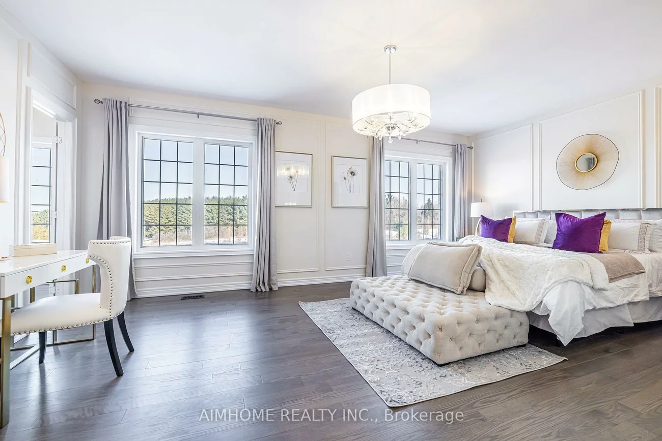 122, Scrivener, Rural Aurora, Aurora