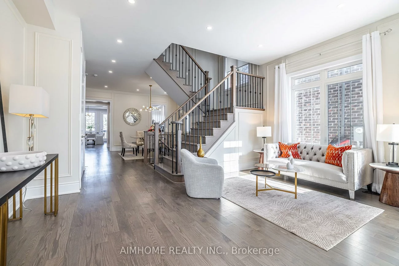 122, Scrivener, Rural Aurora, Aurora