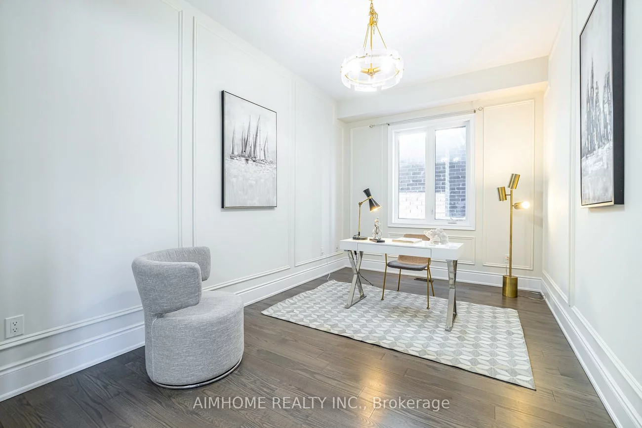 122, Scrivener, Rural Aurora, Aurora