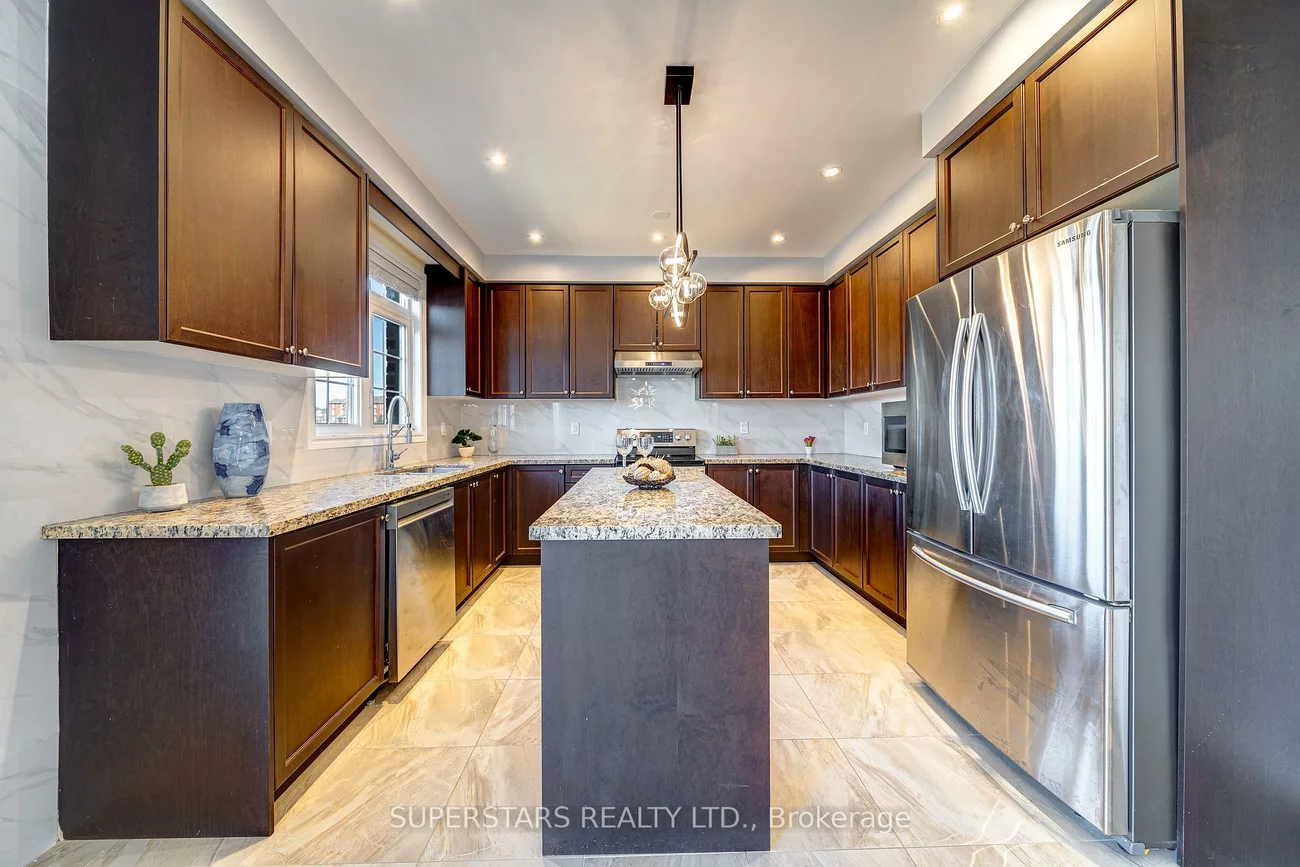 31, Roy Harper, Rural Aurora, Aurora