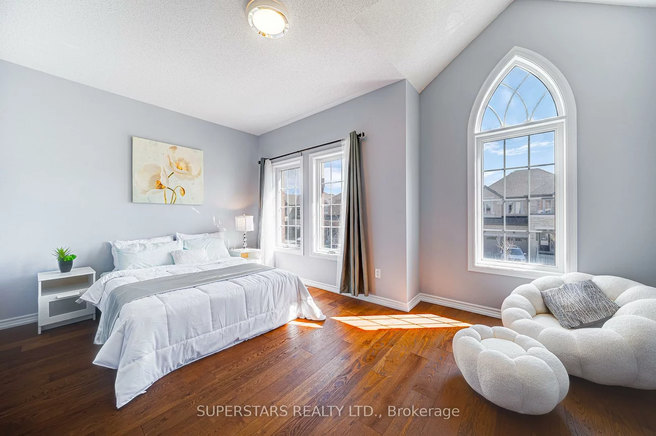 31, Roy Harper, Rural Aurora, Aurora