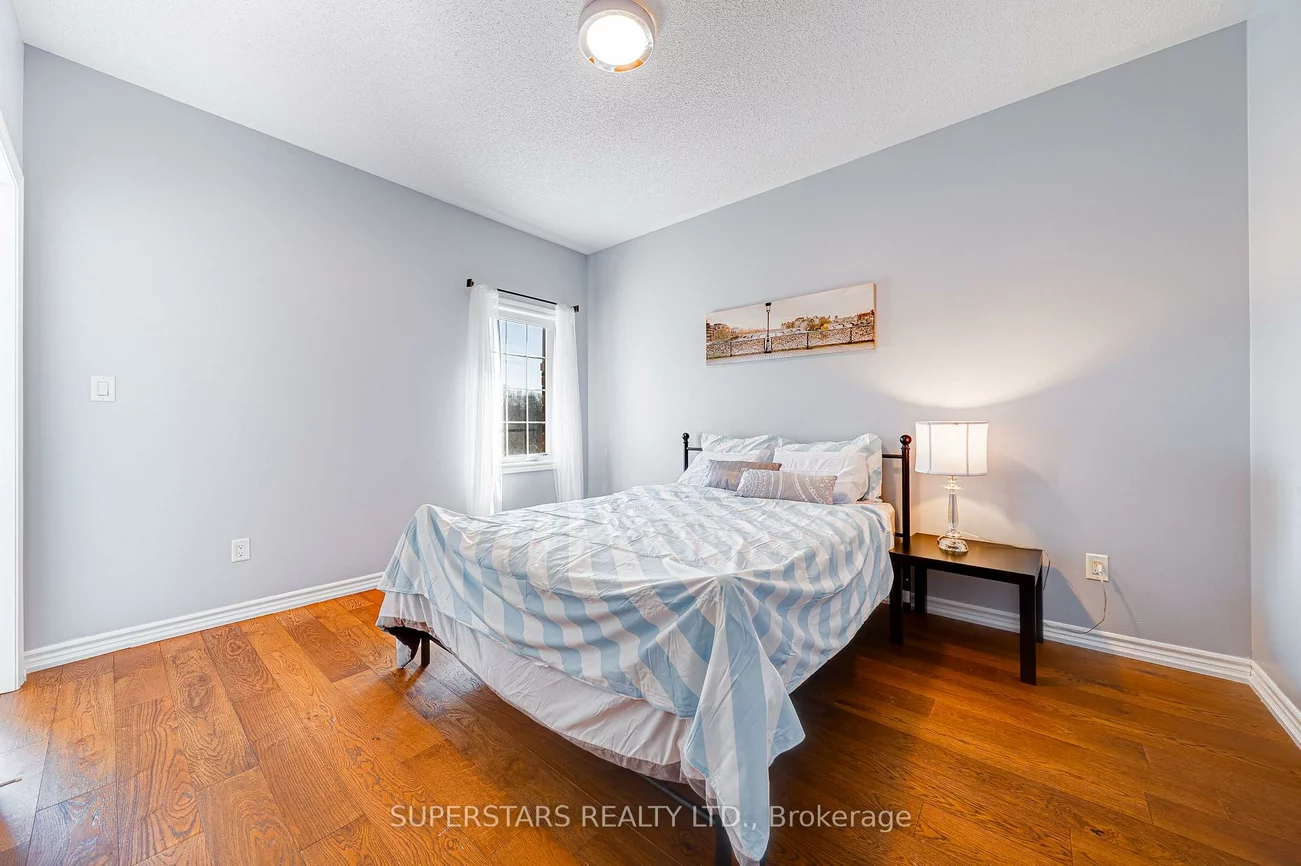 31, Roy Harper, Rural Aurora, Aurora