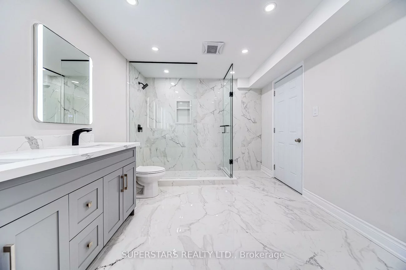 31, Roy Harper, Rural Aurora, Aurora