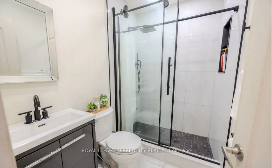 25, Bailey, Aurora Highlands, Aurora