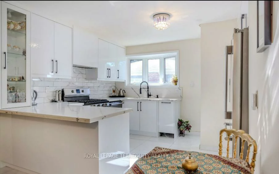 25, Bailey, Aurora Highlands, Aurora