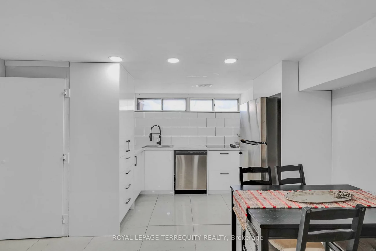 25, Bailey, Aurora Highlands, Aurora