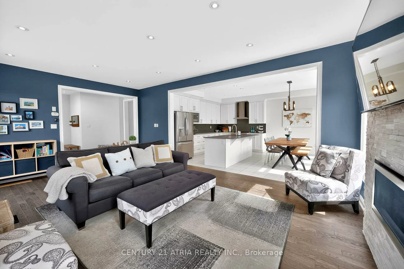 29, Rothwell, Rural Aurora, Aurora