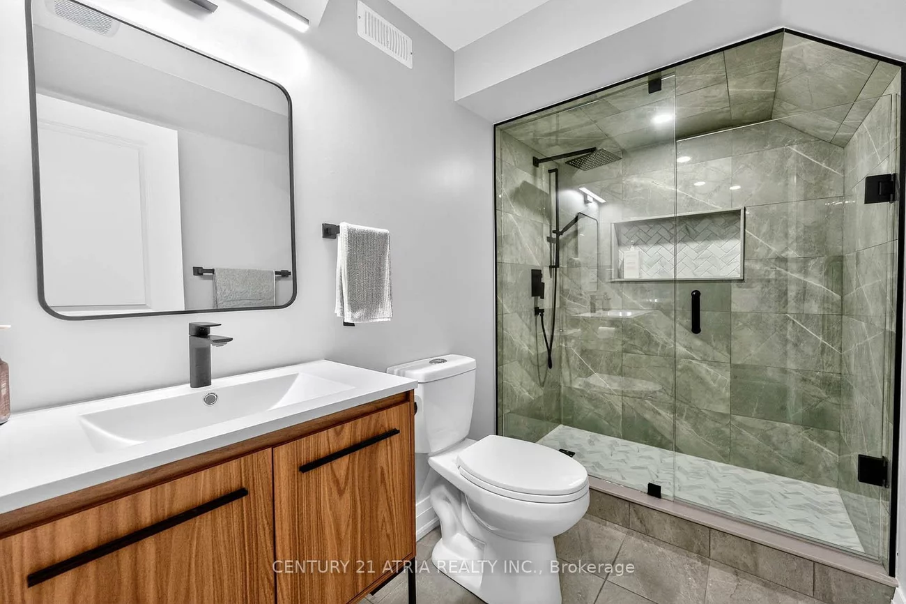 29, Rothwell, Rural Aurora, Aurora