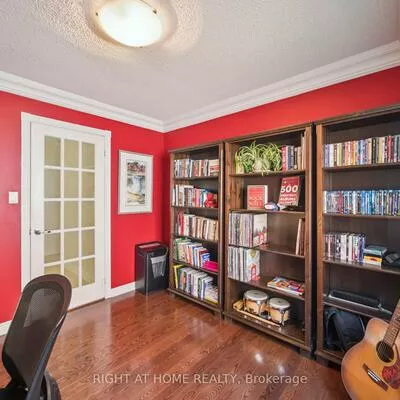 100, Carlyle, Aurora Highlands, Aurora