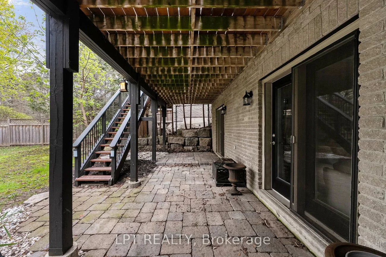 112, Tyler, Aurora Village, Aurora