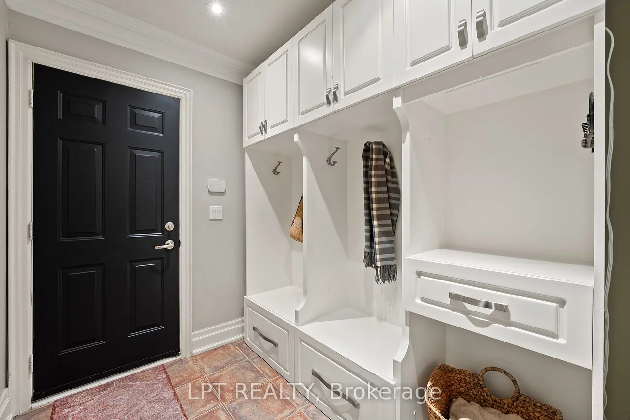 112, Tyler, Aurora Village, Aurora