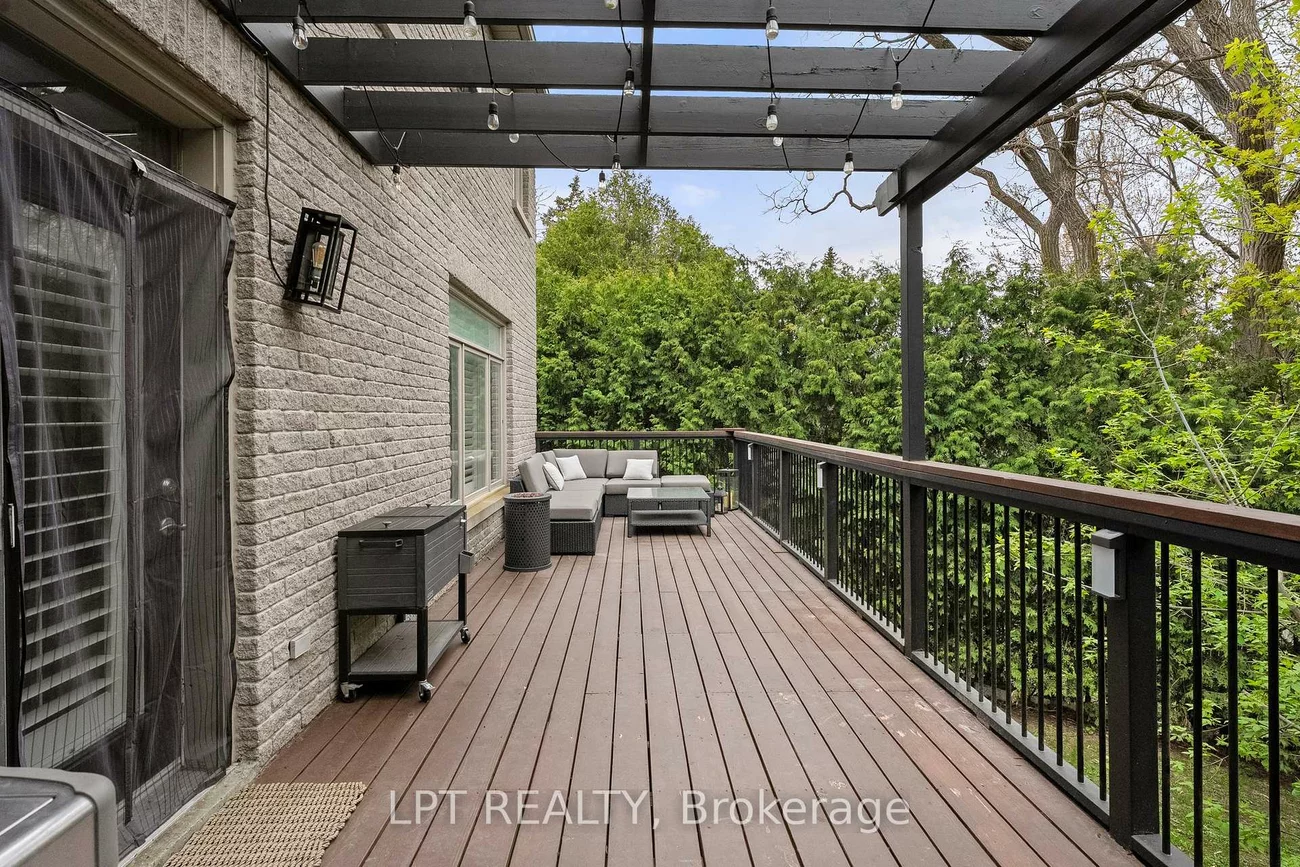 112, Tyler, Aurora Village, Aurora