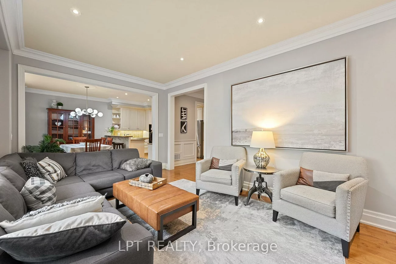 112, Tyler, Aurora Village, Aurora