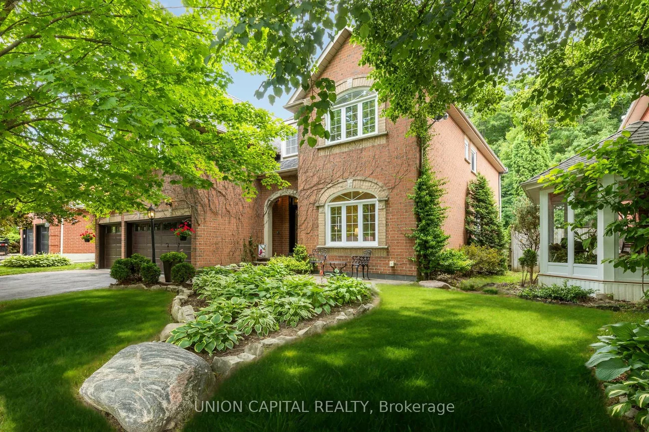 86, Charing, Aurora Highlands, Aurora