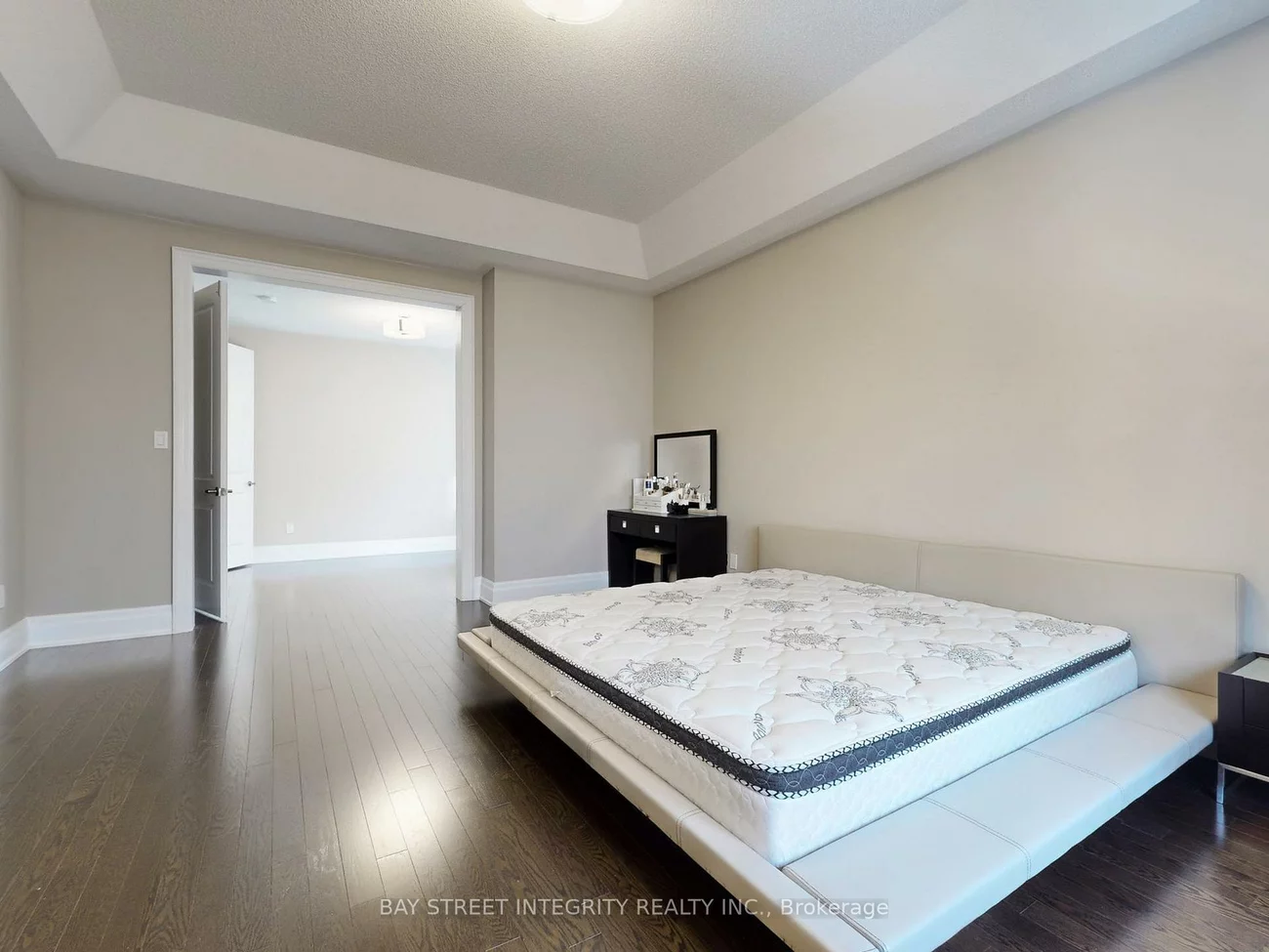 57, Strawbridge Farm, Aurora Grove, Aurora