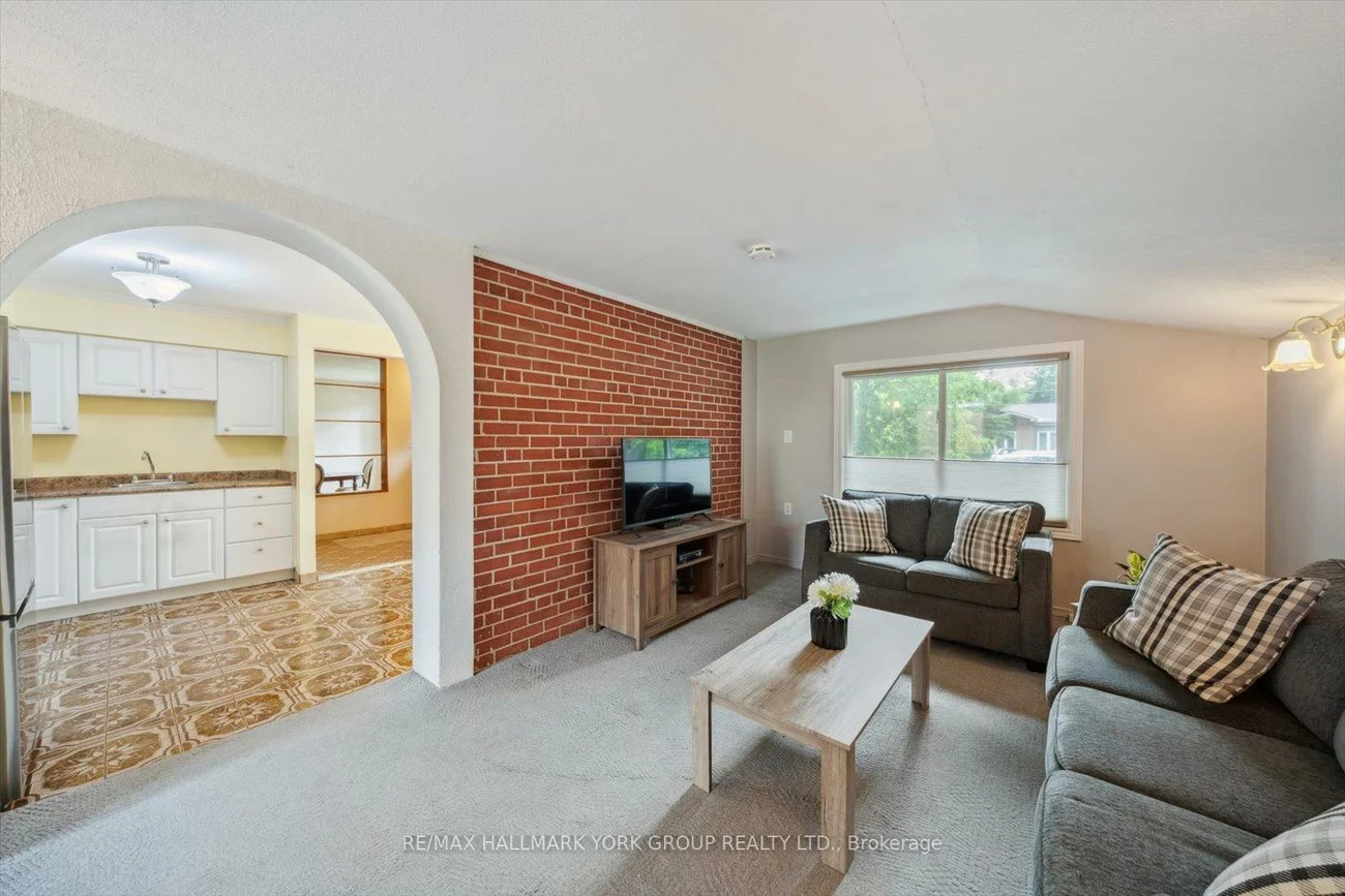 29, Seaton, Aurora Highlands, Aurora