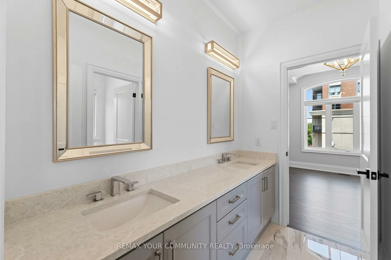 5, Phila, Aurora Estates, Aurora