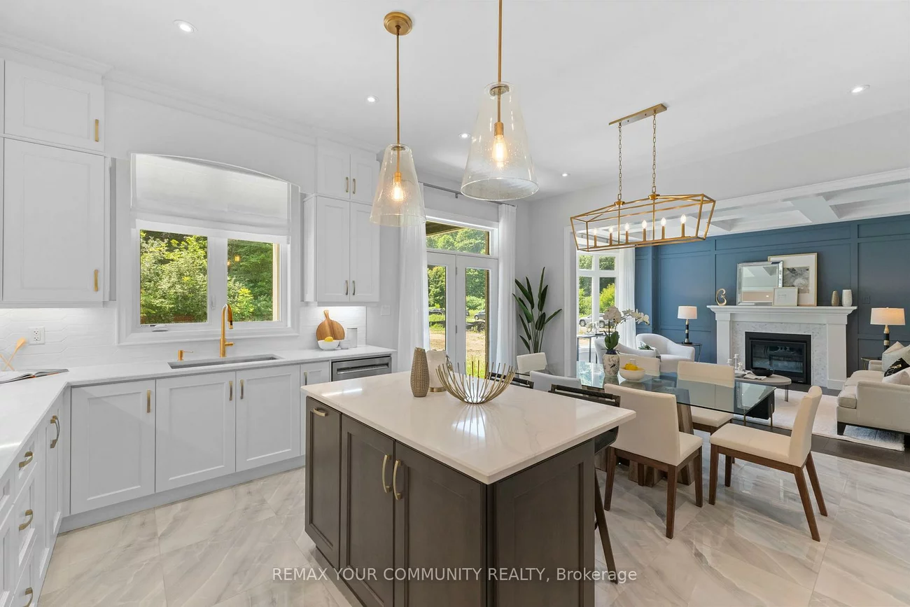 5, Phila, Aurora Estates, Aurora