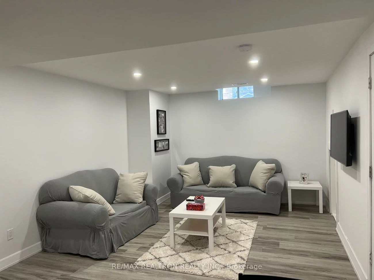 17, Delattaye, Bayview Northeast, Aurora