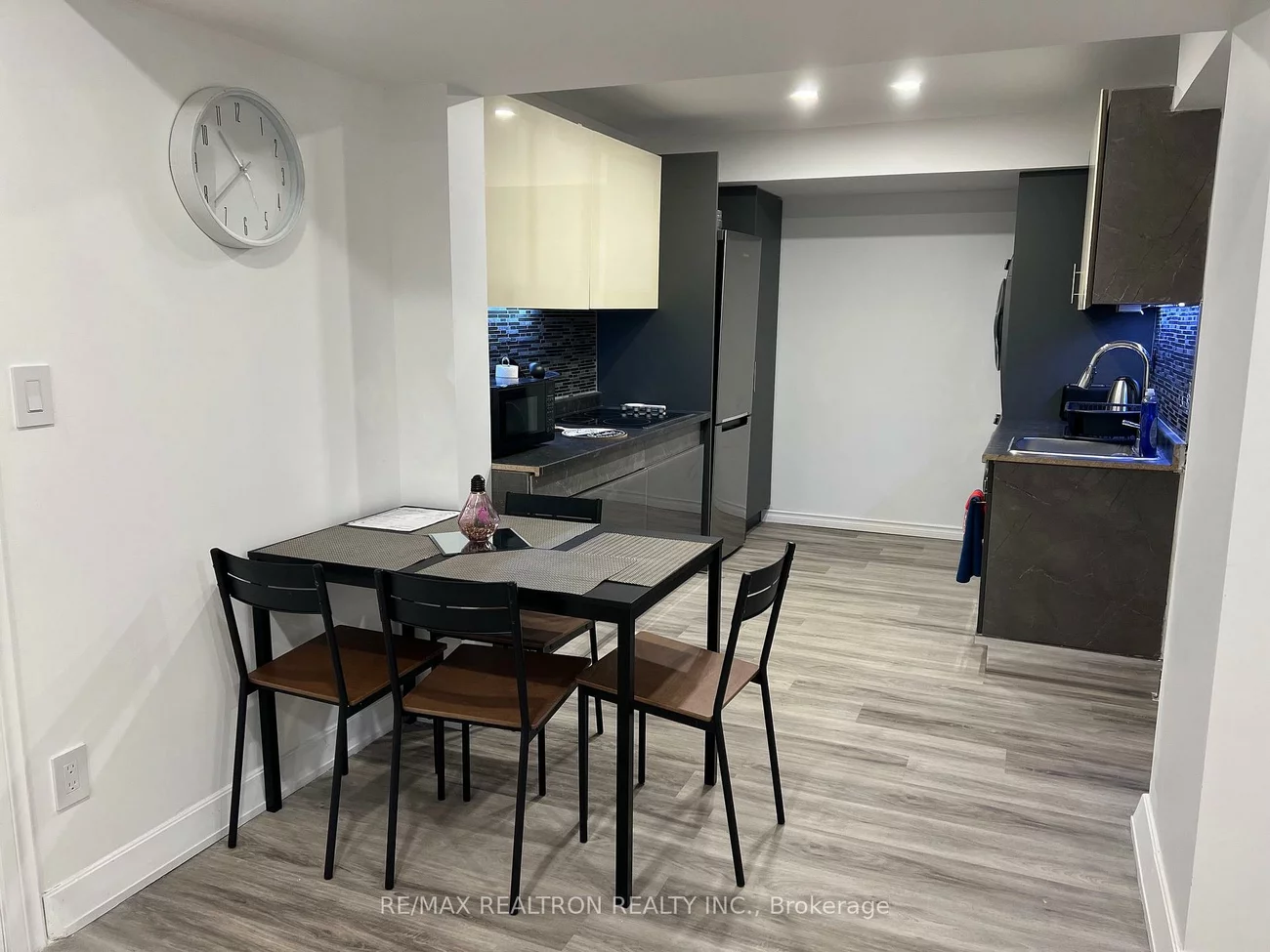 17, Delattaye, Bayview Northeast, Aurora