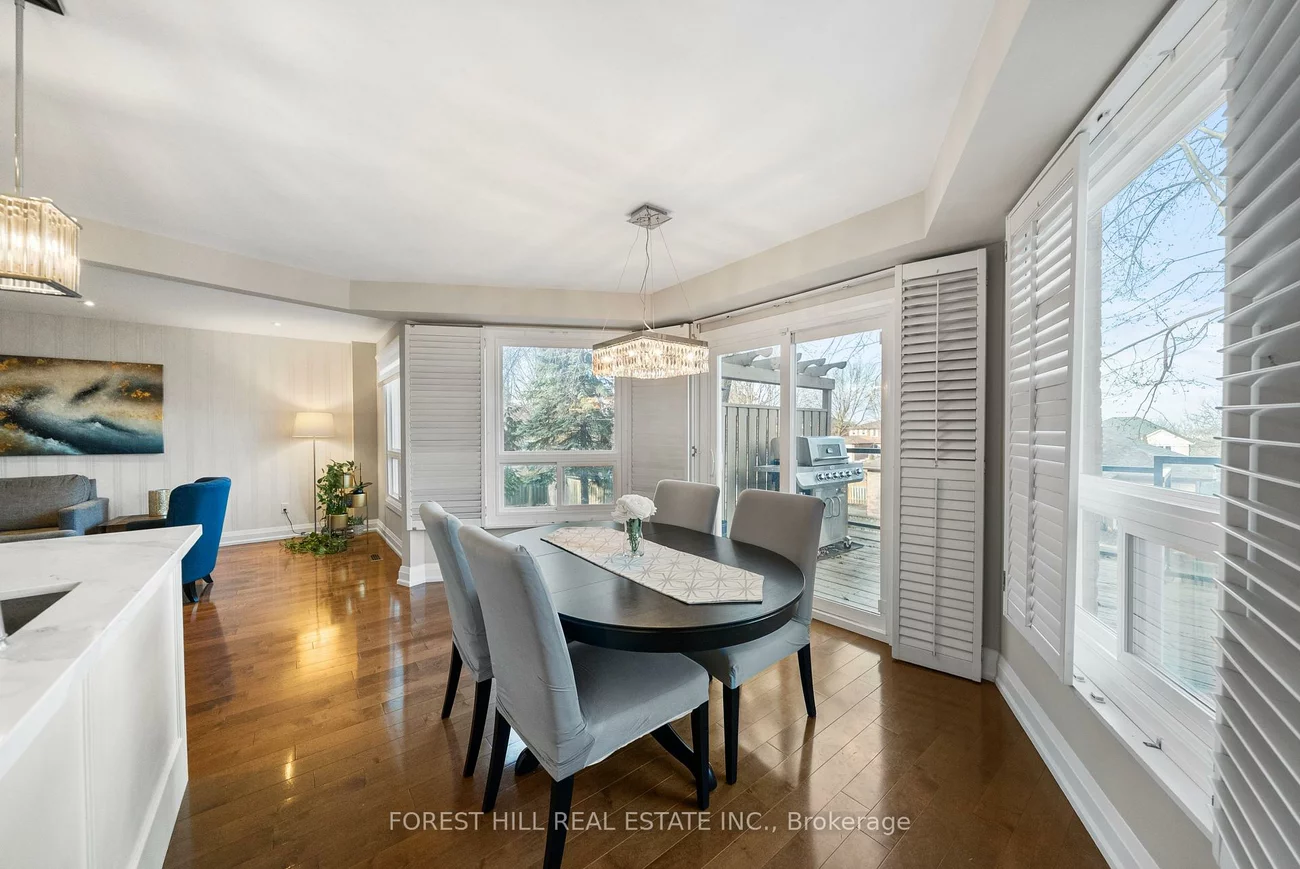 14, Valley, Aurora Heights, Aurora